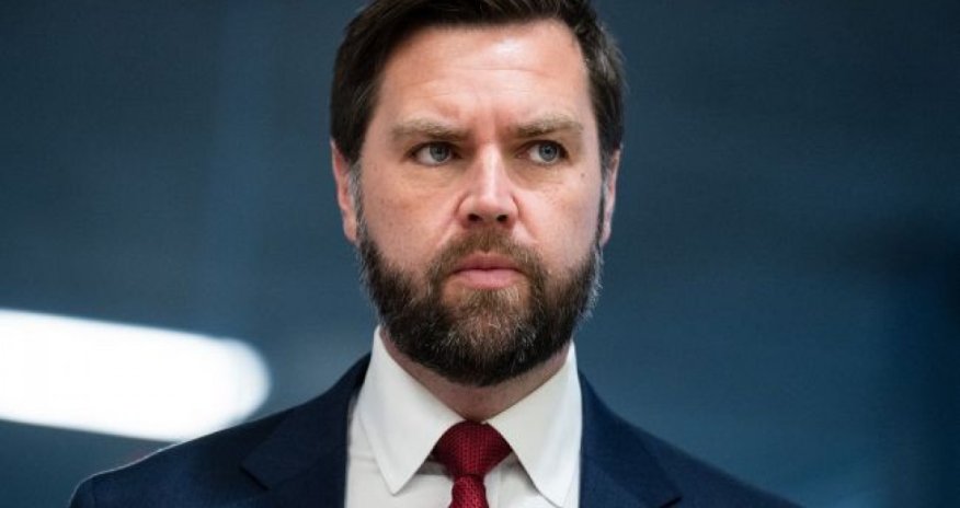 Ceyms Vensin korteji qəzaya uğrayıb