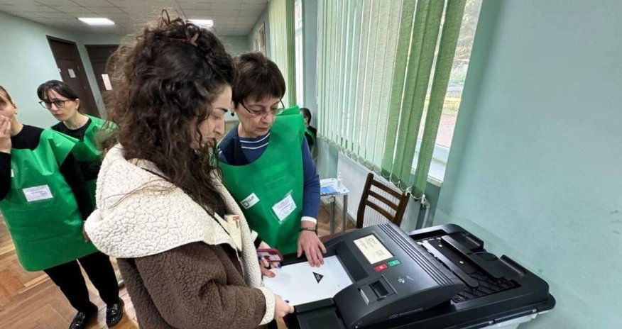 Грузинам запретили голосовать за границей