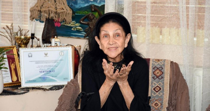 
Xalq artisti Roza Cəlilova vəfat edib