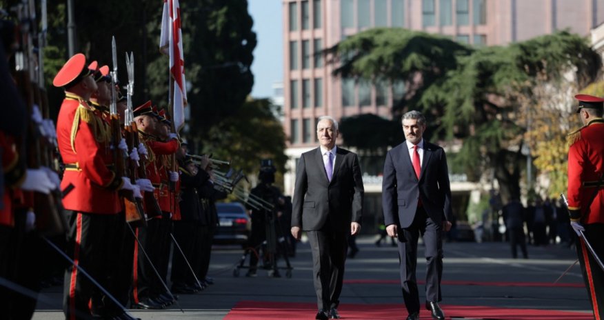 
Gürcüstan və Ermənistan prezidentləri Tbilisidə görüşüb