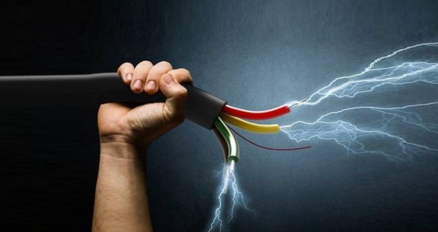 
Bakıda 4 nəfəri cərəyan vuraraq öldürüb