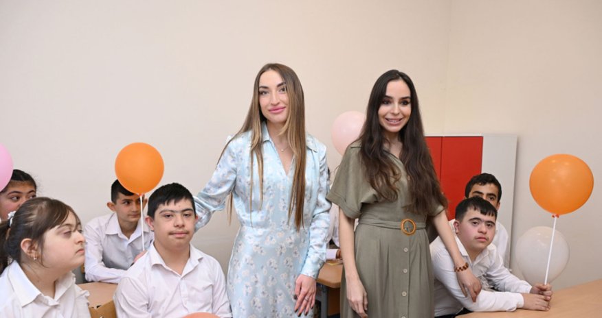 Leyla və Alena Əliyevalar Lənkəranda xüsusi internat məktəbində