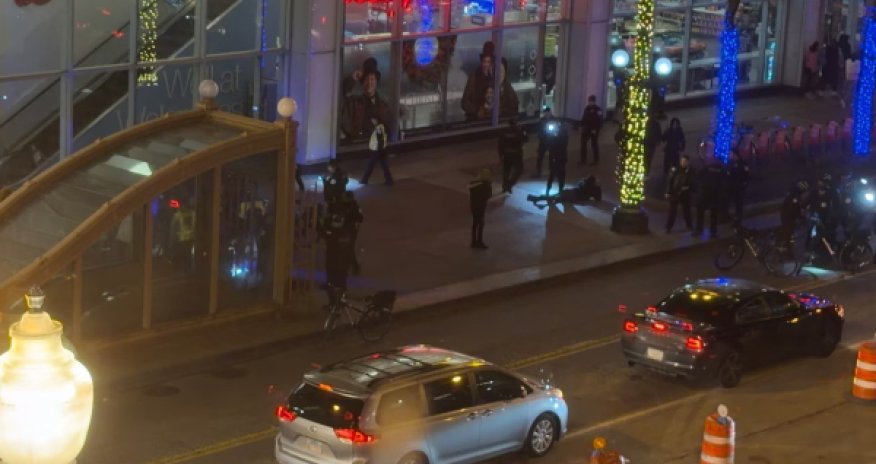 В Чикаго произошла стрельба во время праздника