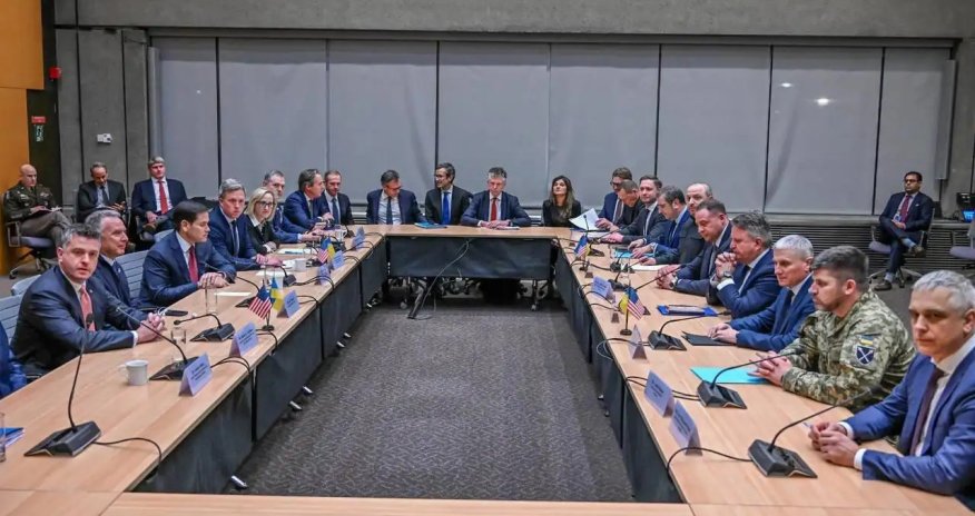 Tramp və Zelenski razılaşdırılmamış iki əsas məsələni müzakirə edəcəklər