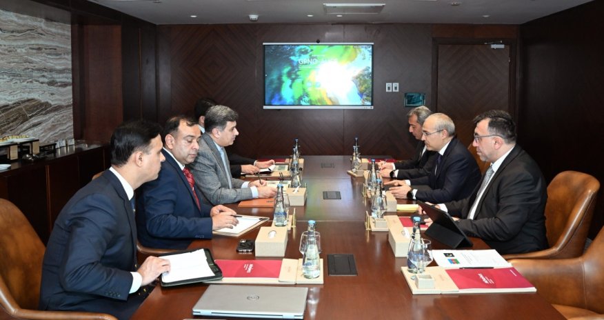 Azərbaycan və Pakistan investisiya axınlarının artırılmasını müzakirə edib