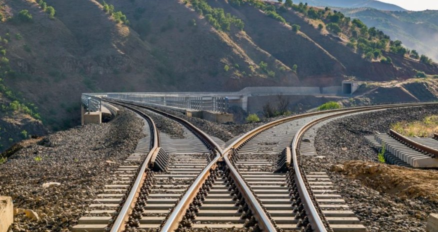 Bu ilin sonuna kimi Azərbaycan vasitəsilə Ermənistana yeni yüklər daşına bilər - rəsmi