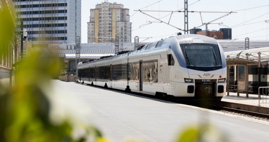 
Bakı-Ağstafa-Bakı istiqamətində əlavə qatar reysləri təyin edilib