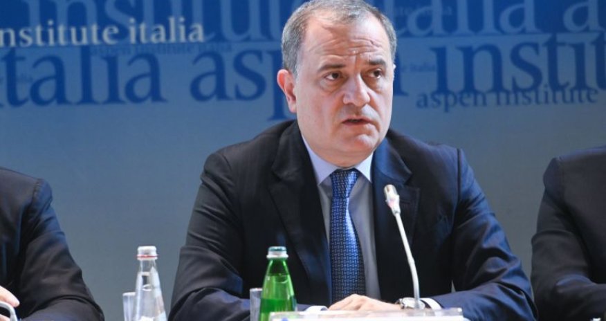 Ceyhun Bayramov İtaliyada strateji tərəfdaşlıq və regional prosesləri müzakirə edib