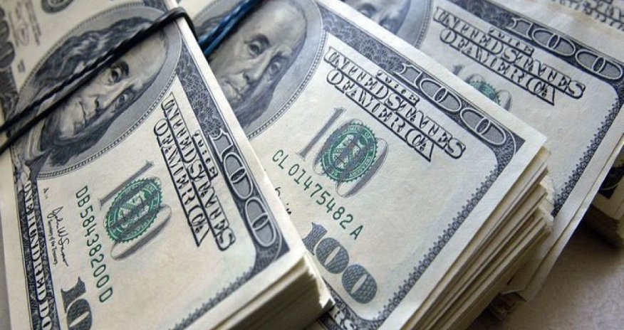 Dollar weakens as yuan gains strength