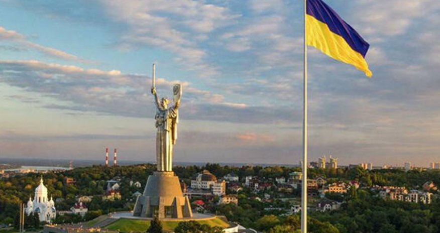 Ukrayna Rusiyanın neft emalı zavoduna yenidən zərbə endirib