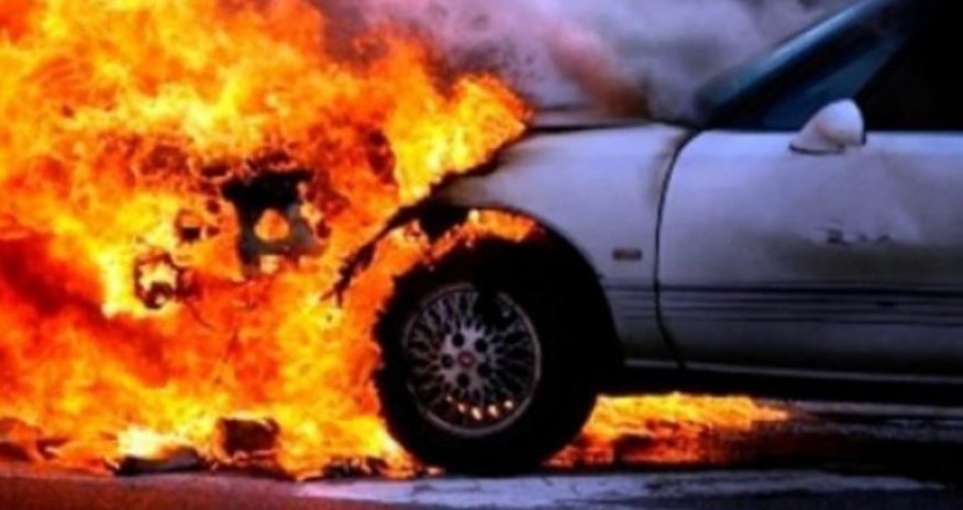 Göygöldə "BMW" yanıb