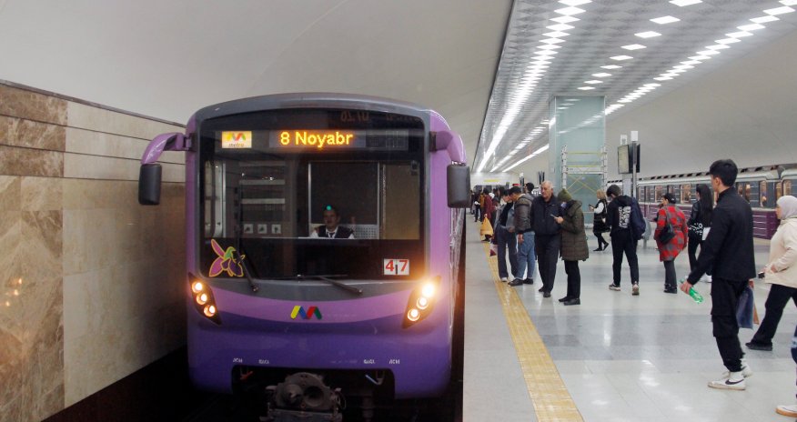 Bakı metrosunda texniki nasazlıq səbəbindən qatar intervalında gecikmələr yaranıb/Yenilənib