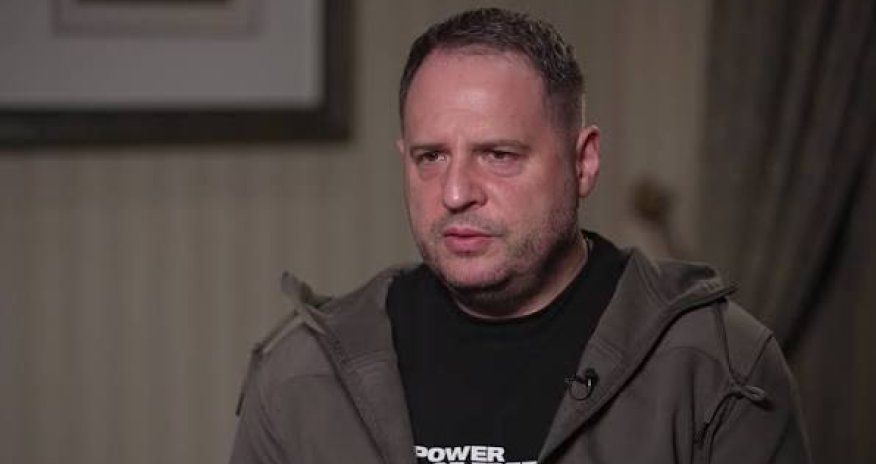 Yermakın Ukraynadan çıxışı qadağan edilib