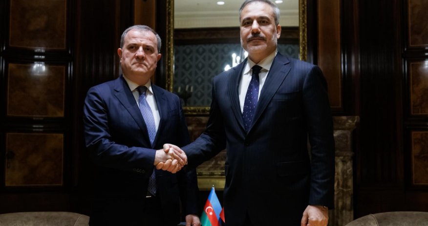 Bayramov Hakan Fidanla görüşüb