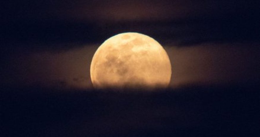 Сегодня ночью жители Азербайджана смогут наблюдать Суперлуние
