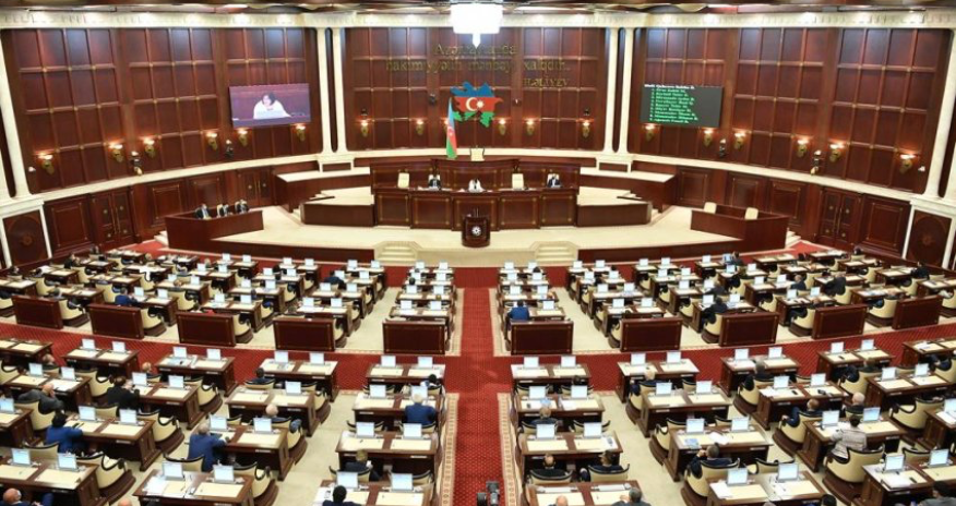 Azerbaijani parliament announces agenda for 9 December plenary session
