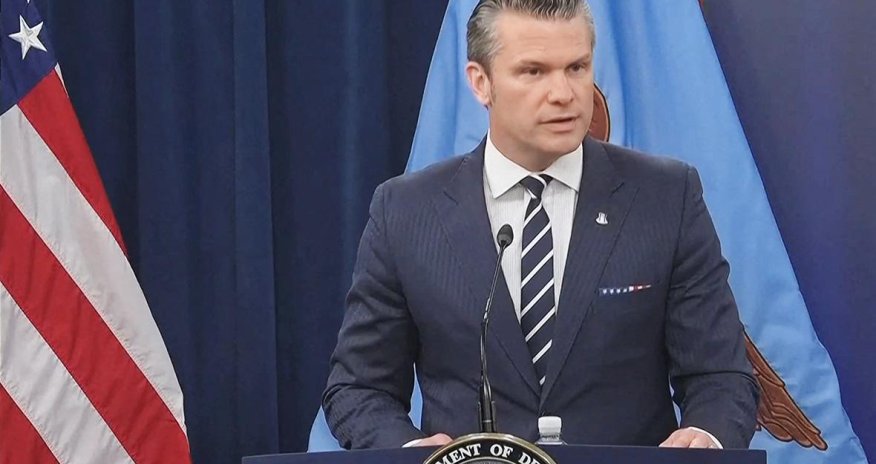 Глава Пентагона заявил о продолжении ядерных испытаний