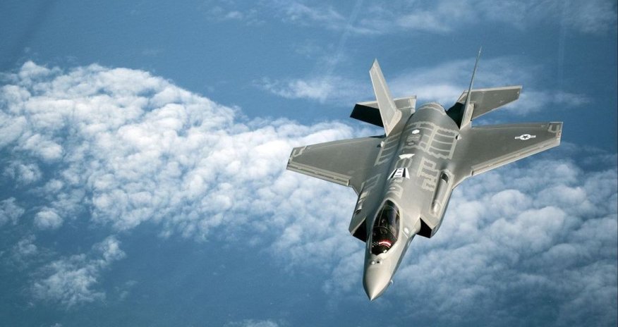 ВС США начнут наносить авиаудары по наземным целям для борьбы с наркокартелями