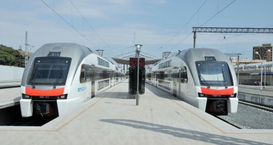 
ADY bayram günlərində rayonlara əlavə qatar reysləri təşkil edəcək