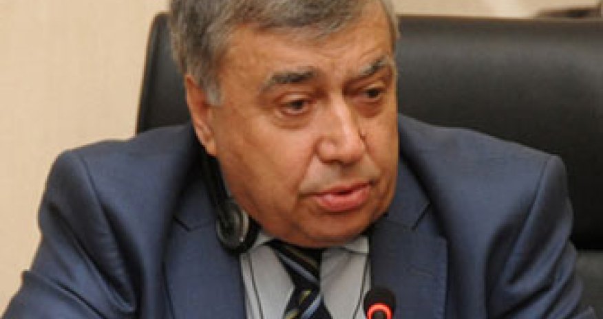 Qurumlar rəqəmsal texnologiya ilə Süni intellekti səhv salır - Akademik