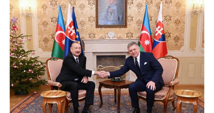 Əliyev Robert Fitso ilə təkbətək görüşüb - Yenilənib