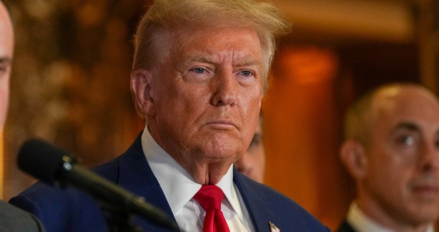 Трамп заявил, что пришло время провести президентские выборы в Украине