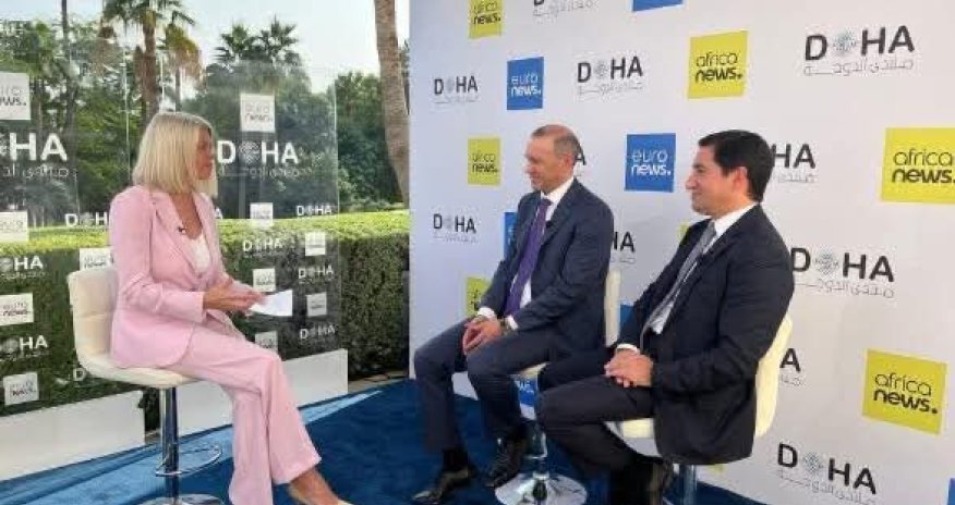 Azərbaycan və Ermənistan rəsmiləri Dohada birgə müsahibə verib