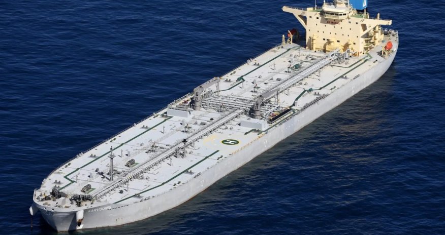 Американцы перехватили танкер у Венесуэлы