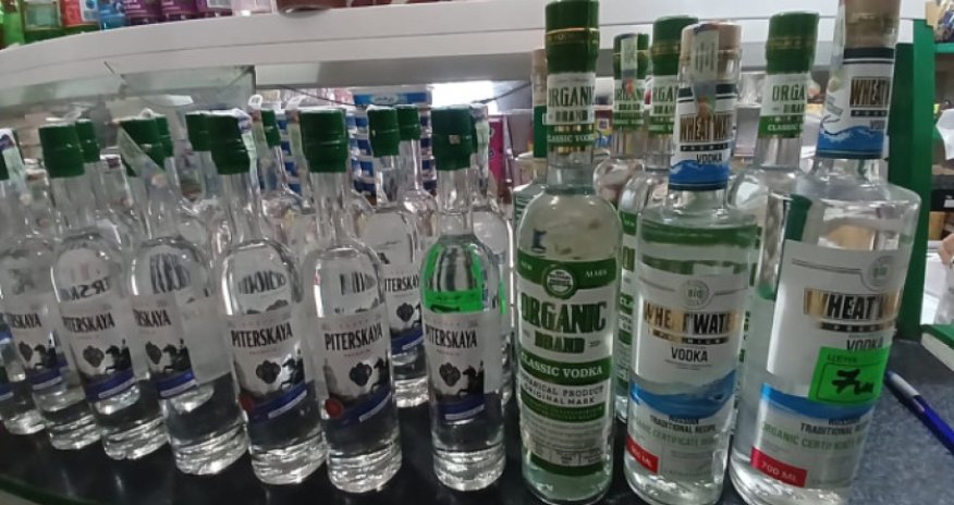 Astarada marketdən 91 ədəd saxta alkoqollu içki müsadirə edilib