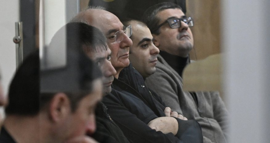 Ermənistan vətəndaşlarının məhkəməsində təqsirləndirilən şəxslərə son söz verilib