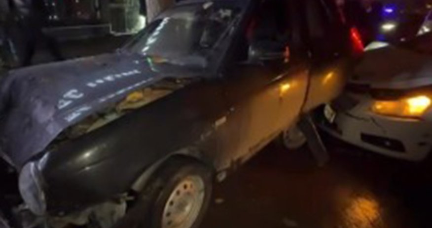 Sumqayıtda zəncirvari qəza baş verib, 8 maşın toqquşub