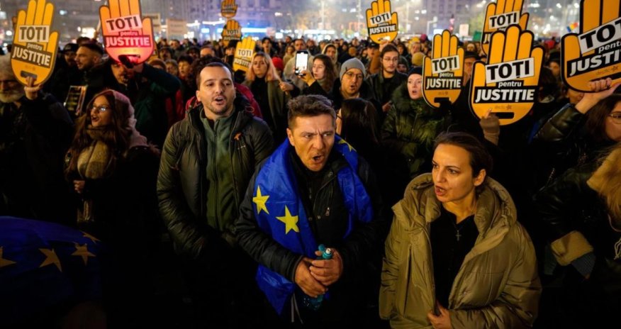 Румыны вышли на улицы против судебной коррупции