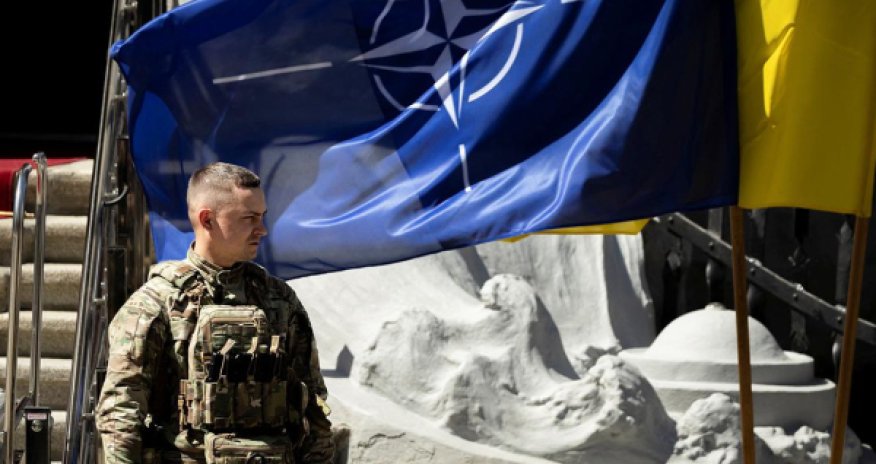 Зеленский прокомментировал присутствие военных НАТО в Украине -Oбновлено