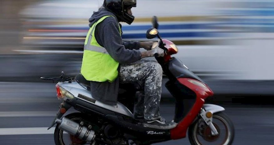 Mopedlə avtoxuliqanlıq edənlər ciddi cərimələnəcək &ndash; qanun layihəsi hazırlanır