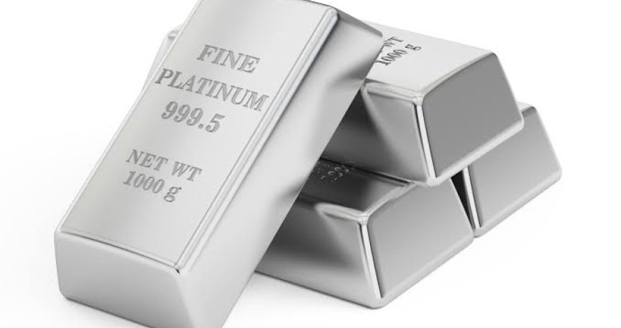 Platin rekord səviyyədə bahalaşıb