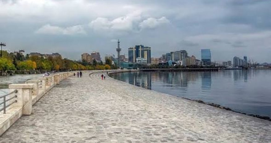 В Баку и на Абшероне ожидаются дожди, в районах - туман