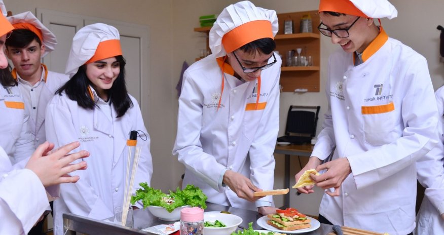 Bakıda 65 məktəbdə peşə təmayüllü siniflər fəaliyyət göstərir