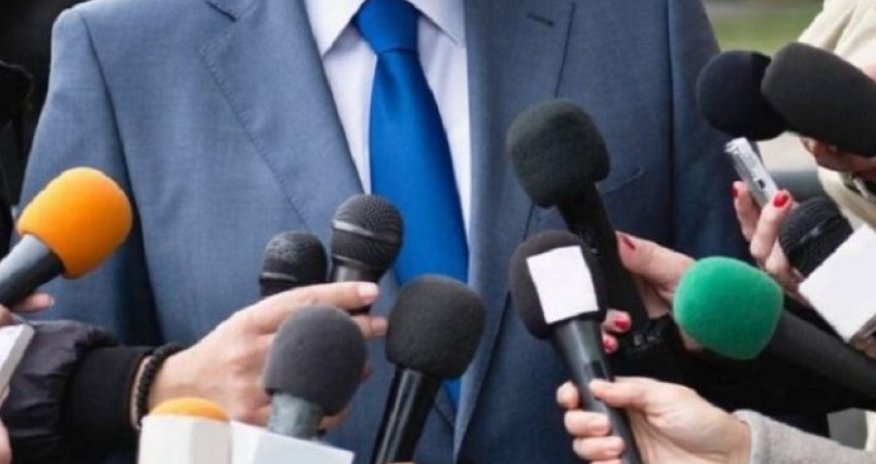 Какие госструктуры в этом году не ответили на запросы журналистов? &mdash; ОПРОС