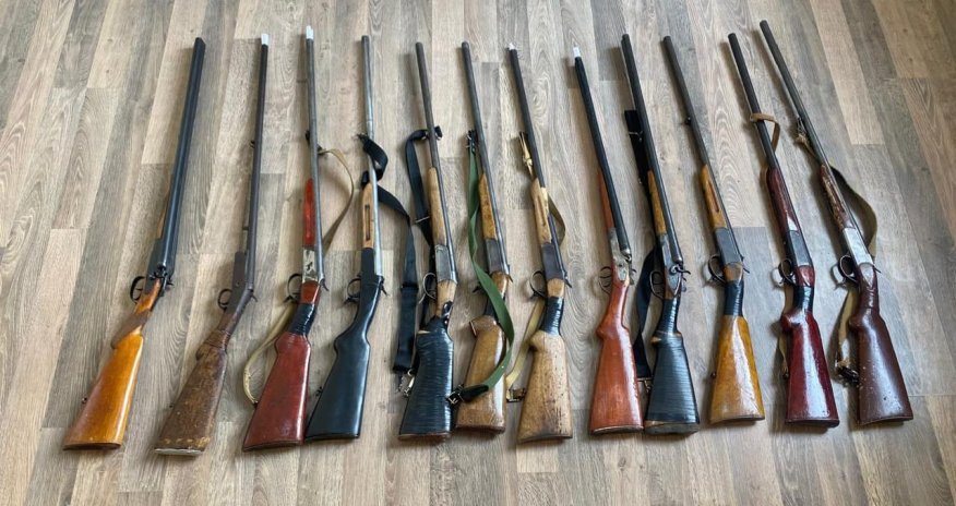 Azərbaycanda bir gündə 3 avtomat, 1 pulemyot və 182 patron müsadirə edilib