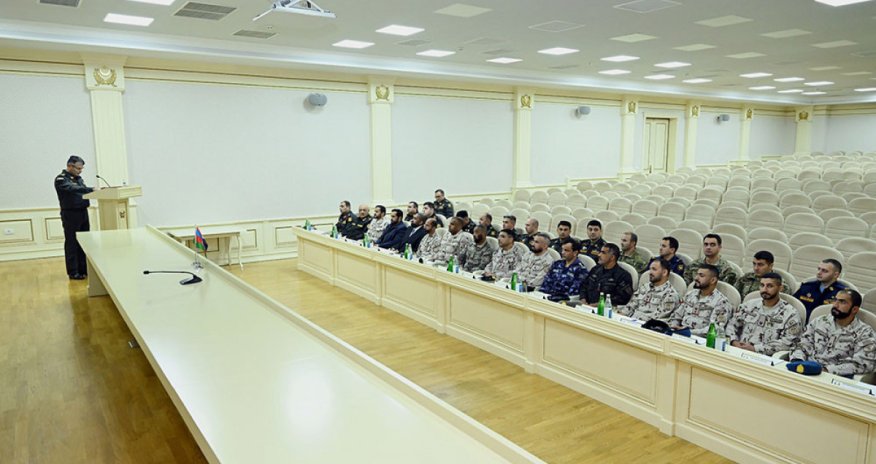 Azərbaycan və BƏƏ hərbçilərinin birgə təlimi keçiriləcək