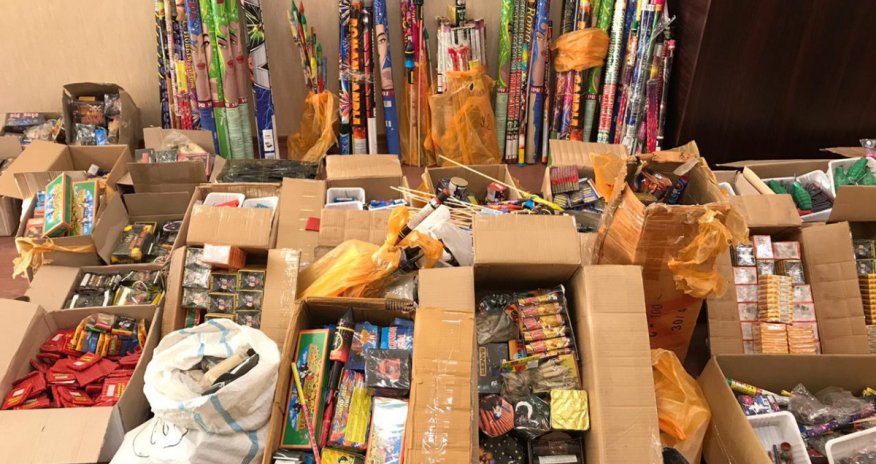 Pirotexniki vasitələr satan 20 nəfər saxlanılıb