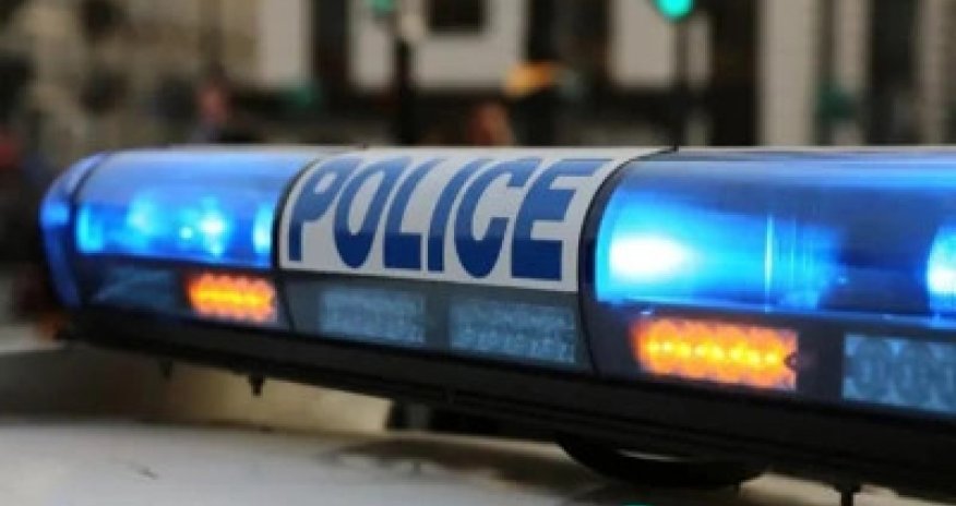 Полиция Парижа задержала 40 человек за использование фейерверков