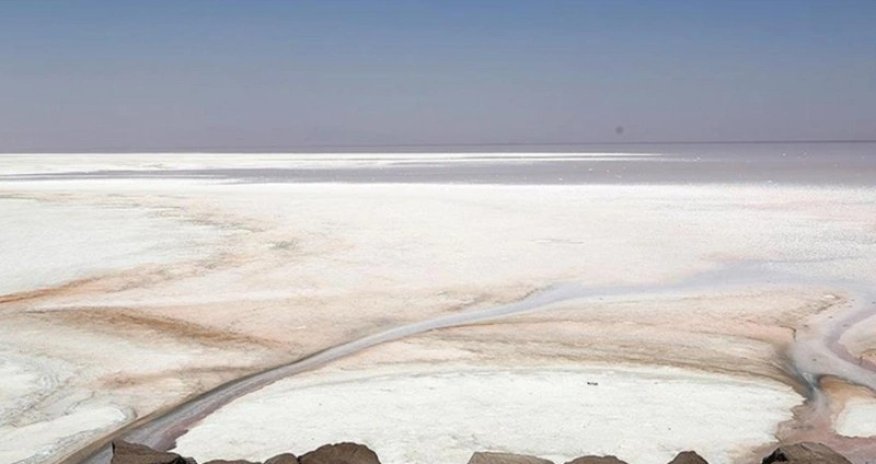 Иран предупредил о риске соляных бурь из-за высыхания озера Урмия