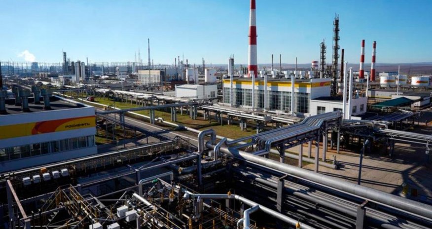 Российский нефтезавод под ударом