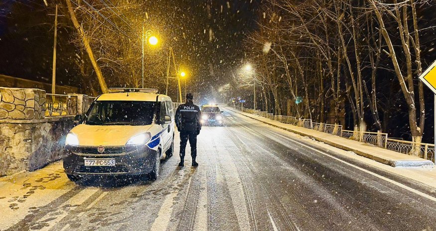 DİN əməkdaşları hava şəraiti ilə əlaqədar gücləndirilmiş rejimdə xidmət aparırlar