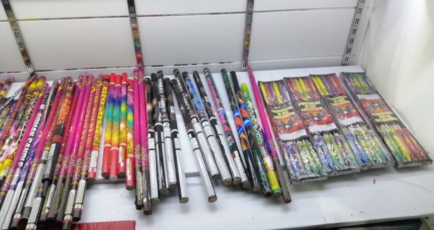 Pirotexniki vasitələr satan daha 26 nəfər saxlanılıb