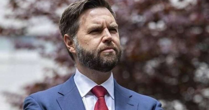 ABŞ vitse-prezidentinin Ohayo ştatındakı evinin pəncərələri sındırılıb - Video