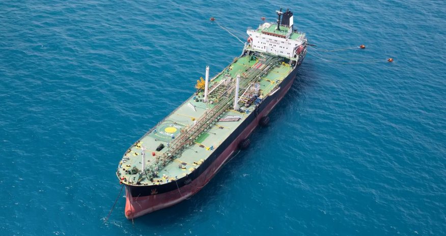 ABŞ Marinera tankerini ələ keçirmək əməliyyatı aparır