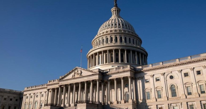 Сенат США запретил Трампу использовать военных в Венесуэле без одобрения Конгресса