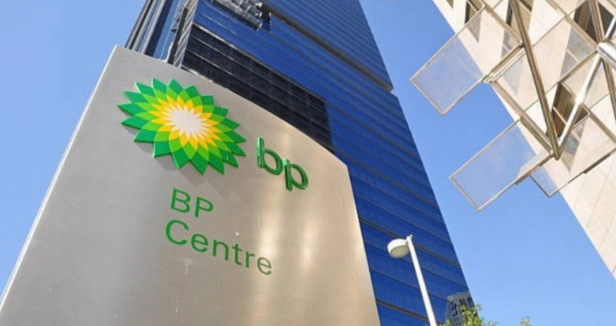 BP dünyada ilk dəfə "Xankəndi" gəmisi ilə Xəzərdəki sualtı quyulara xidmət göstərməyə başlayır